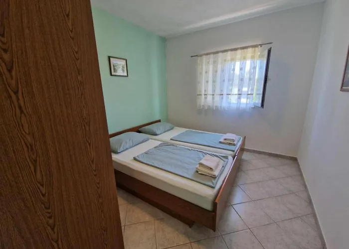 Appartement Dana Srima